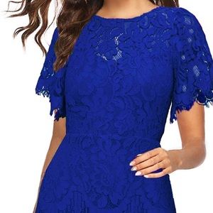 Beautiful dress for wedding or Cocktail. Lined